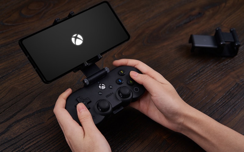 8BitDo releases controller for Microsoft's xCloud game streaming ...