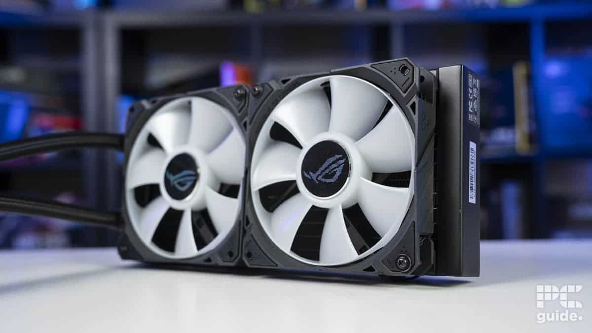 ASUS ROG Ryuo with fans not spinning
